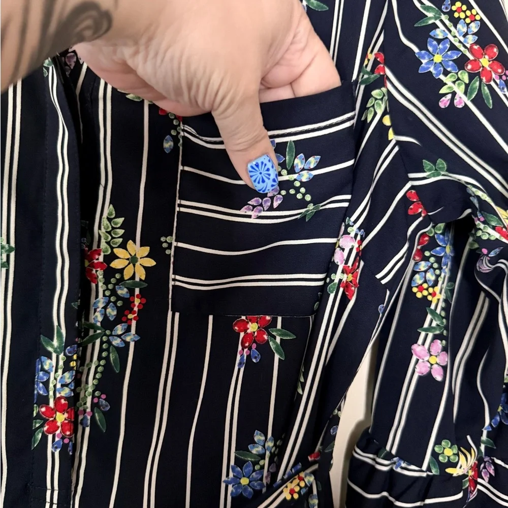 Skies Are Blue Floral Striped Belted Dress, size M, Cuff Ties, Button Up Mini - Picture 6 of 10